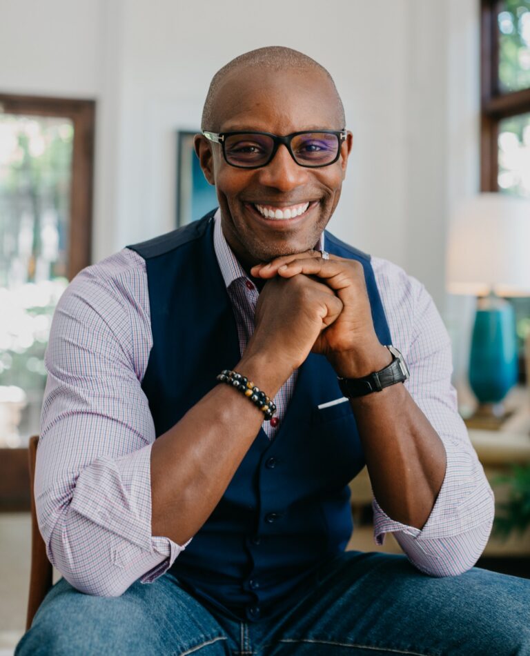 Shola Richards headshot