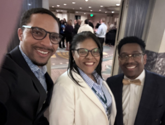 Brandon Washington (NRPA Annual Conference attendee) takes selfie with colleagues
